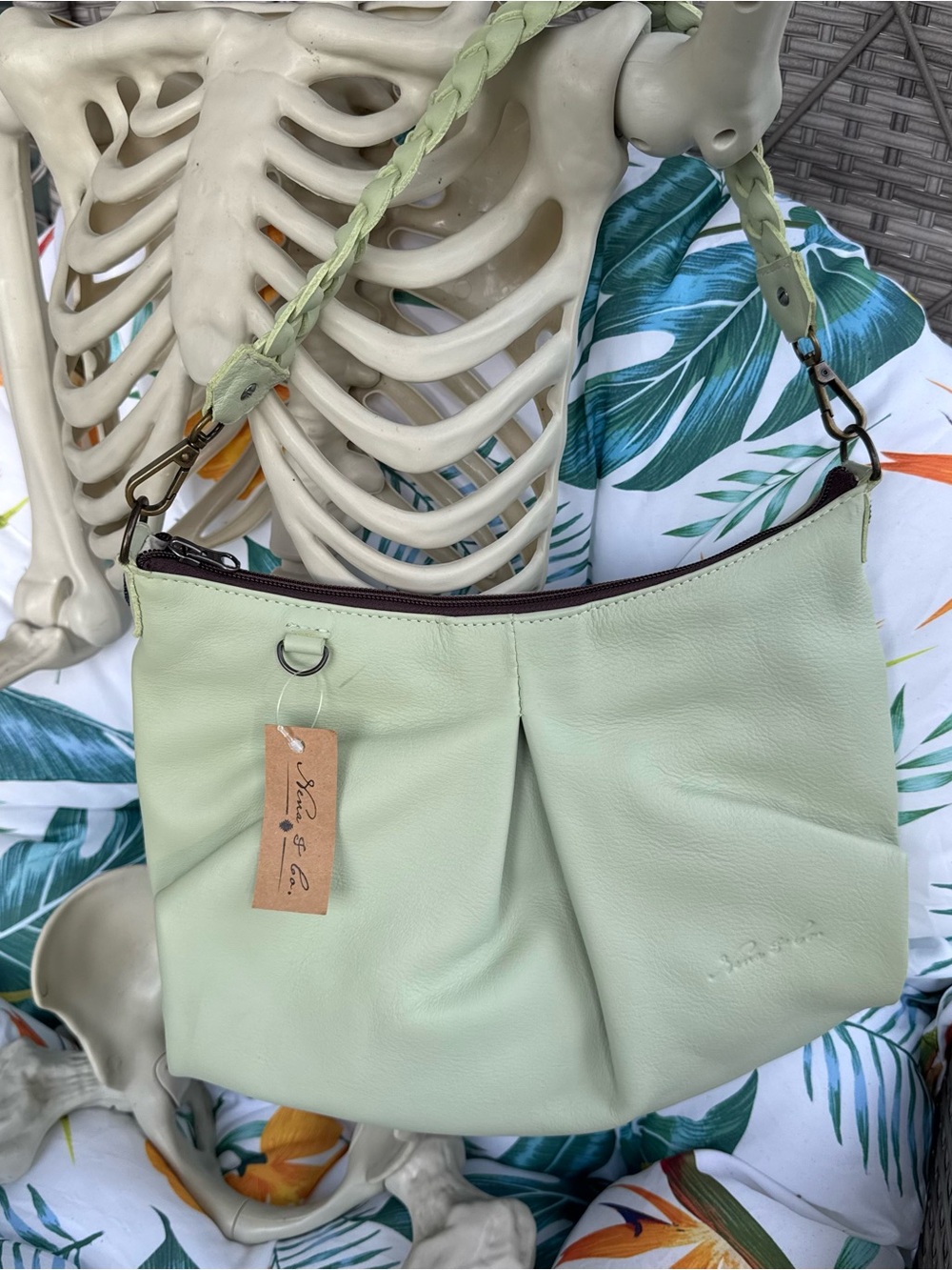 Nena Pistachio Green Small Expedition